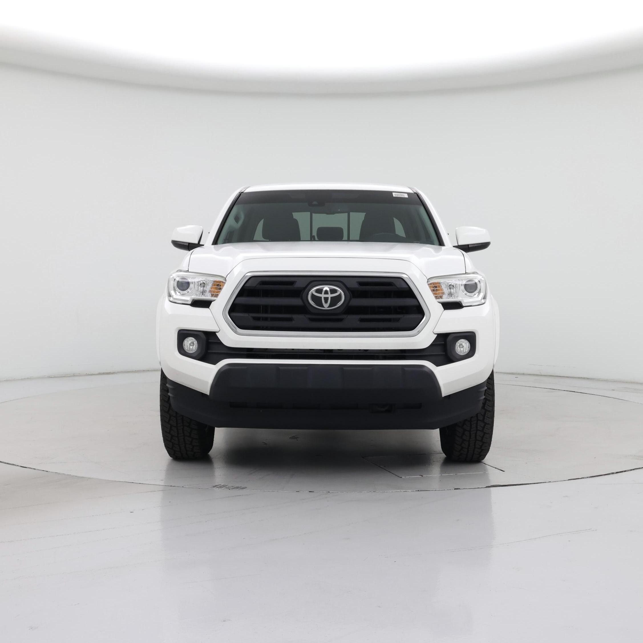 Thumbnail: 2019 Toyota Tacoma - 5