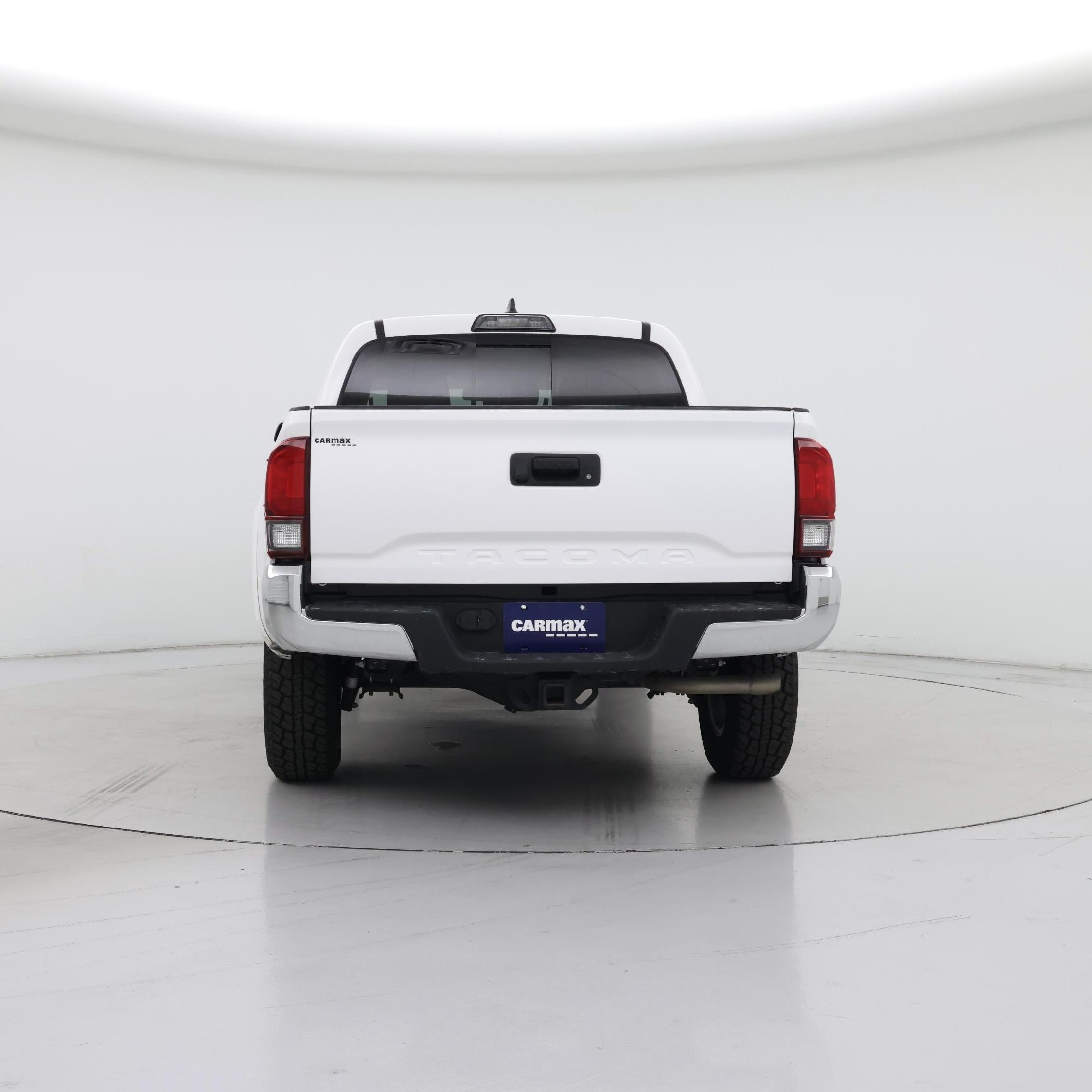 Thumbnail: 2019 Toyota Tacoma - 6