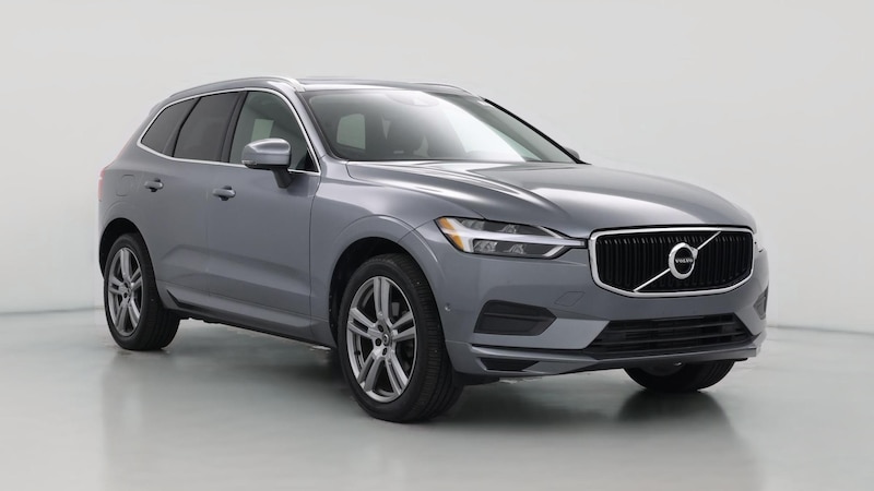 2018 Volvo XC60 T5 Momentum Hero Image