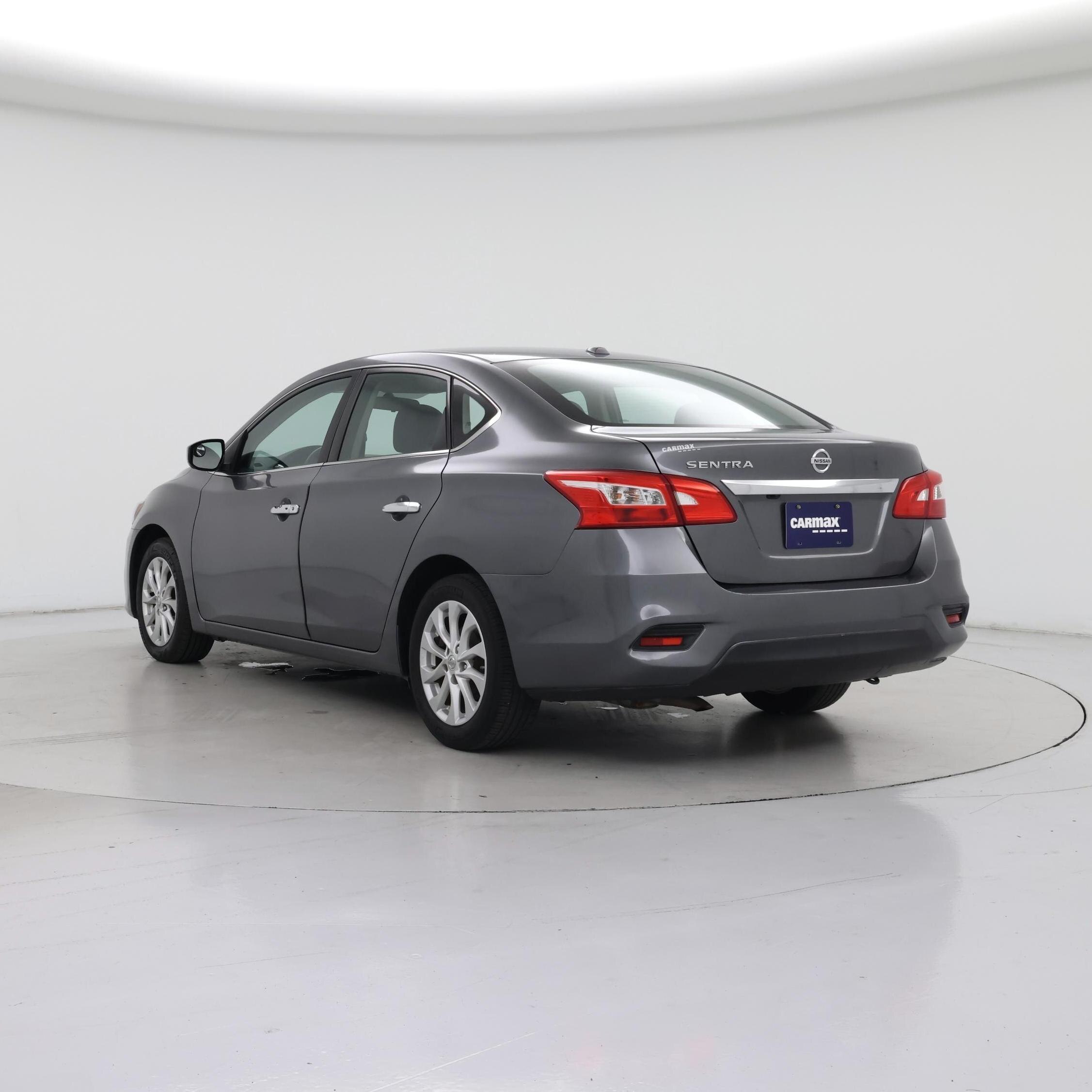 Thumbnail: 2017 Nissan Sentra - 2