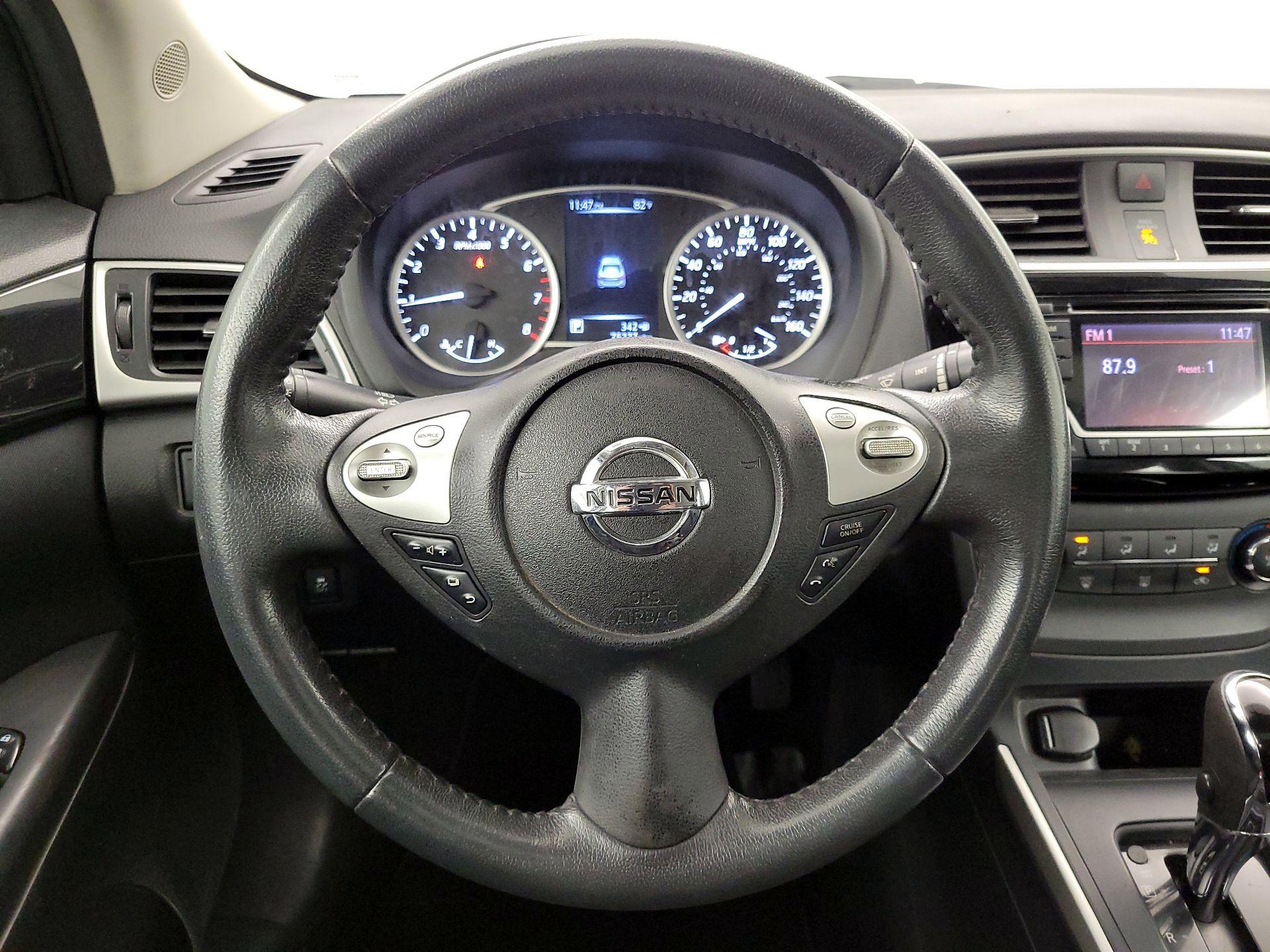 Thumbnail: 2017 Nissan Sentra - 19