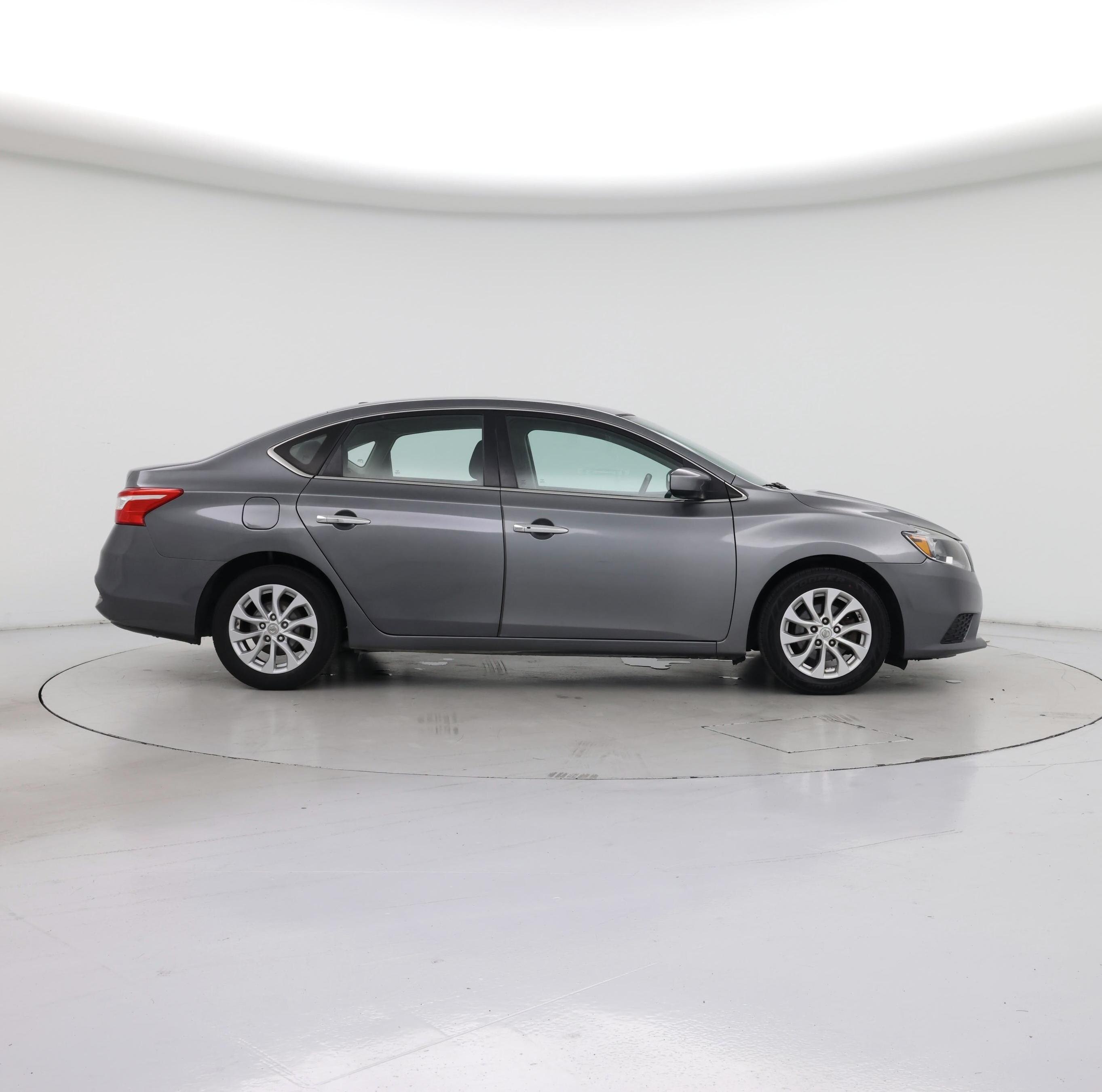 Thumbnail: 2017 Nissan Sentra - 7