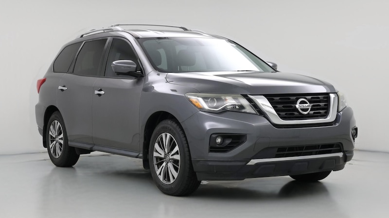 2017 Nissan Pathfinder SL Hero Image