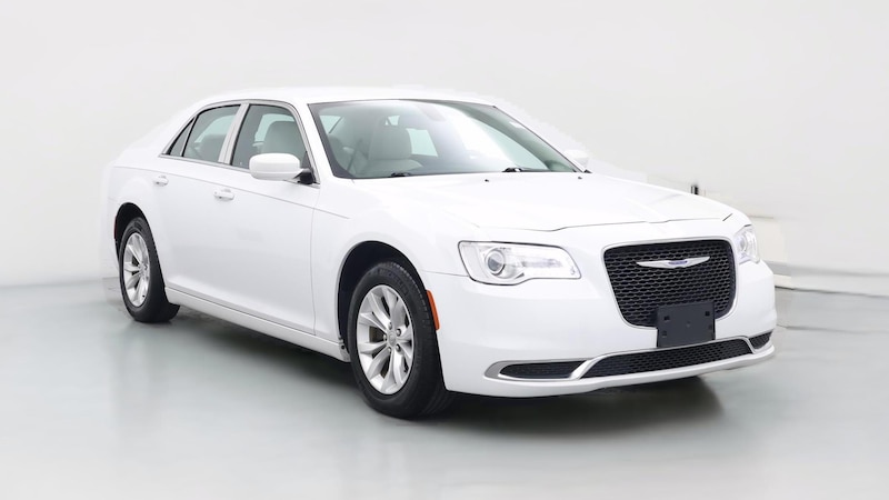 2018 Chrysler 300 Touring Hero Image