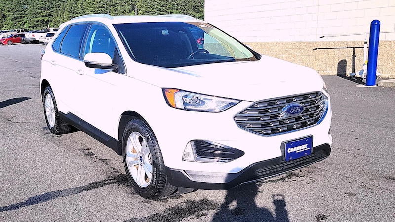 2020 Ford Edge SEL Hero Image