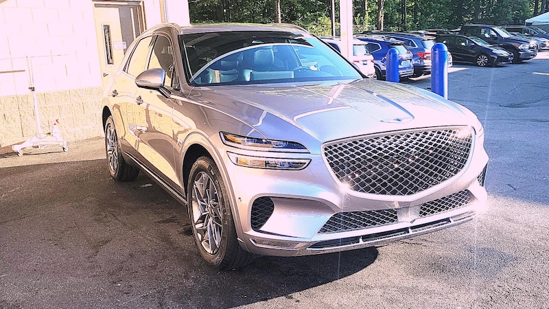 2022 Genesis GV70  Hero Image