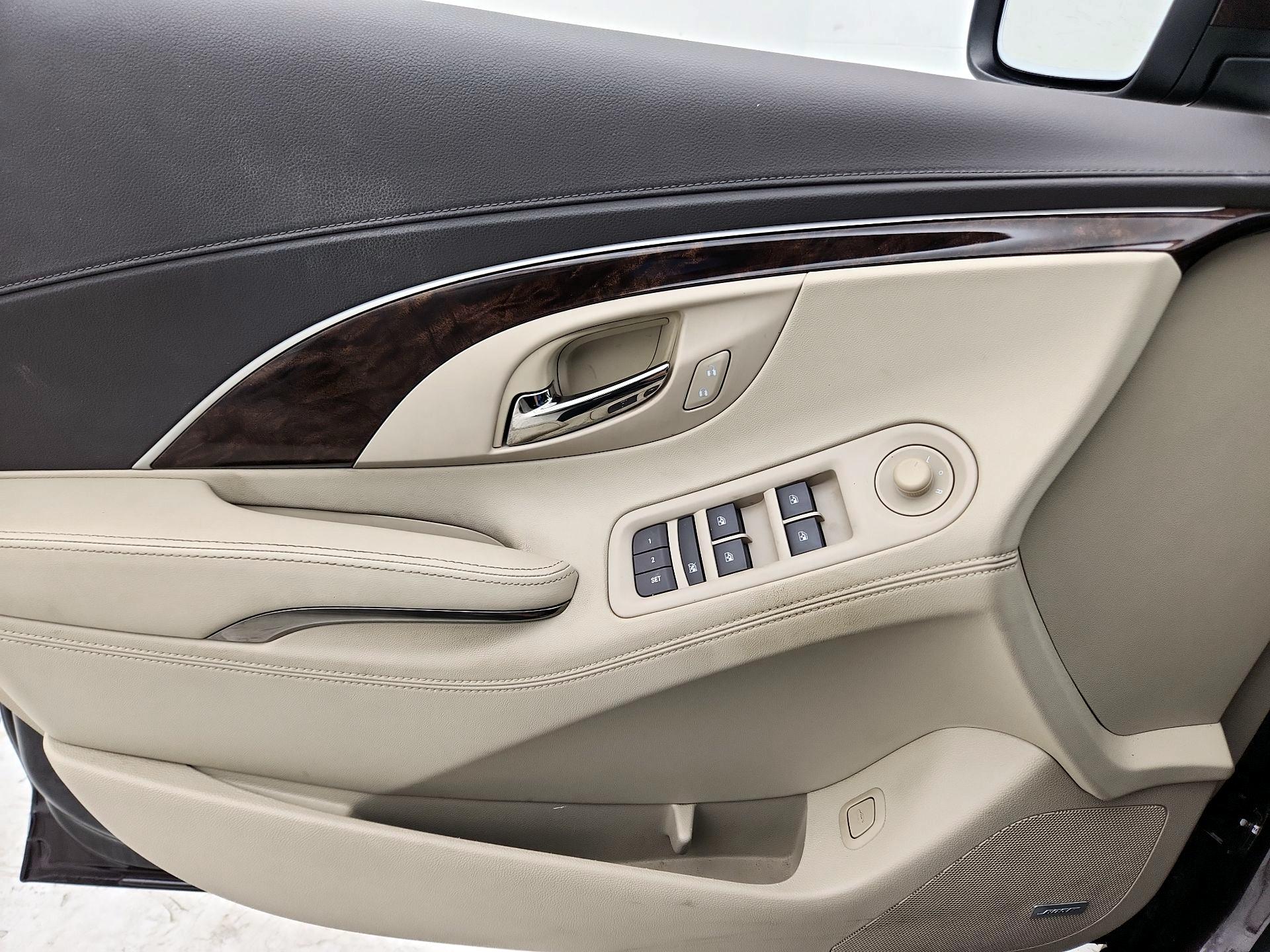 Thumbnail: 2016 Buick LaCrosse - 12