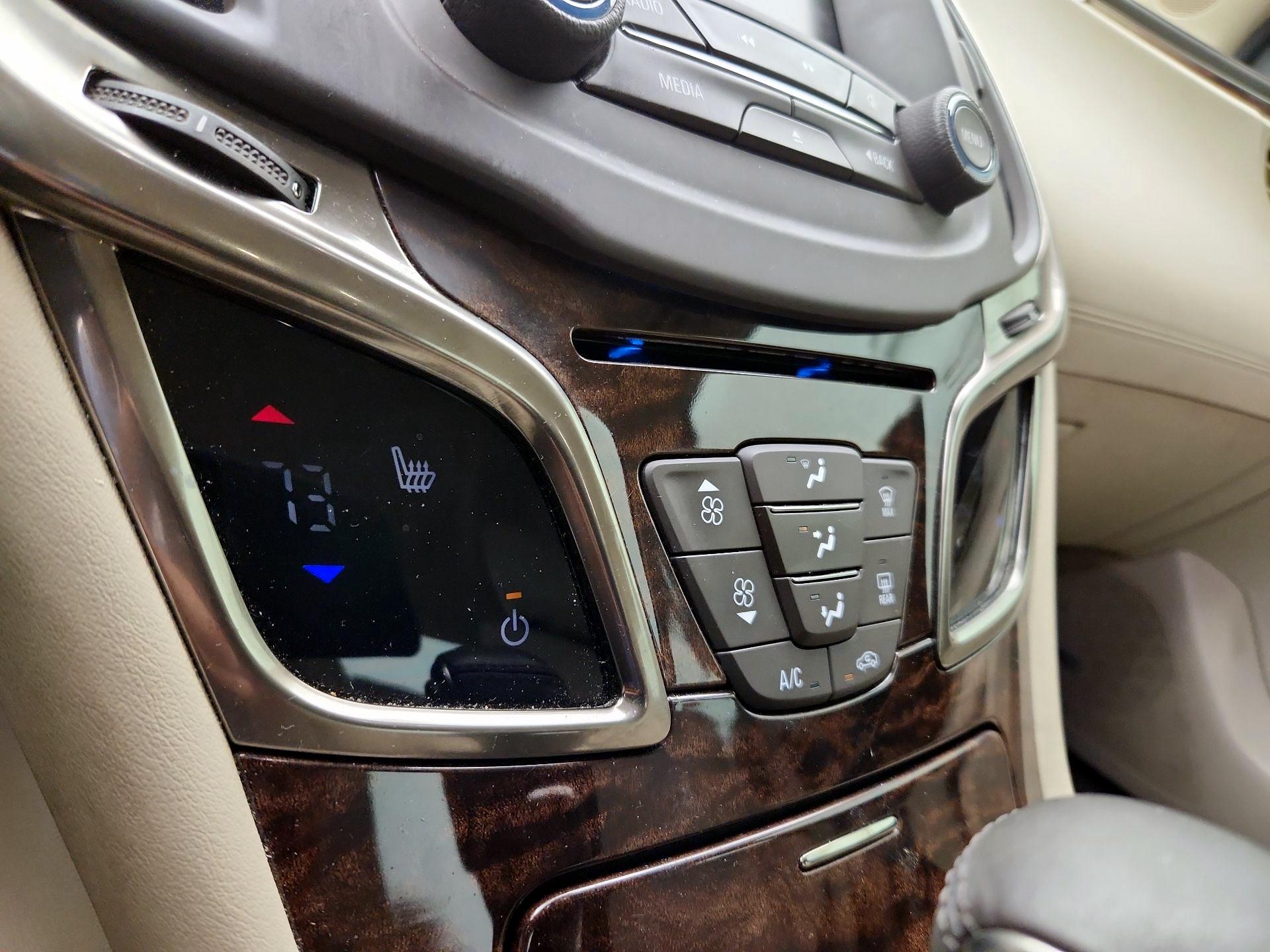 Thumbnail: 2016 Buick LaCrosse - 16