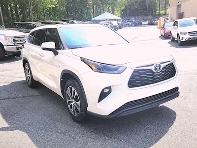 2021 Toyota Highlander XLE -
                Kennesaw, GA