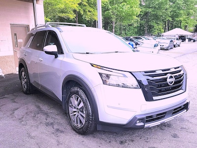2023 Nissan Pathfinder SL -
                Kennesaw, GA