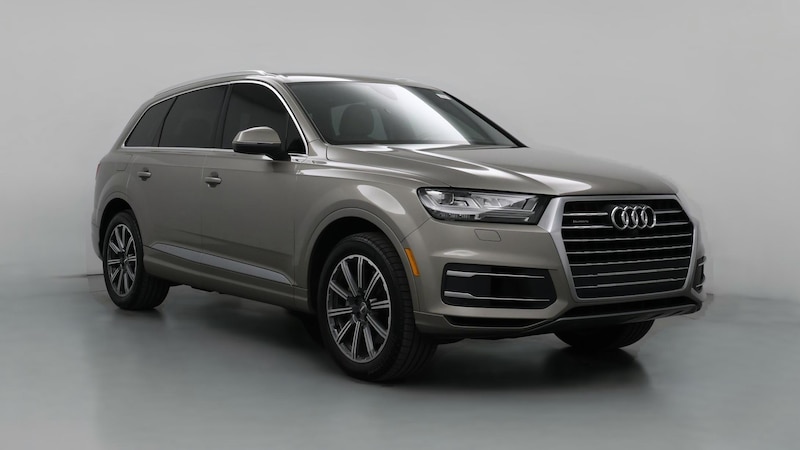 2017 Audi Q7 Prestige Hero Image