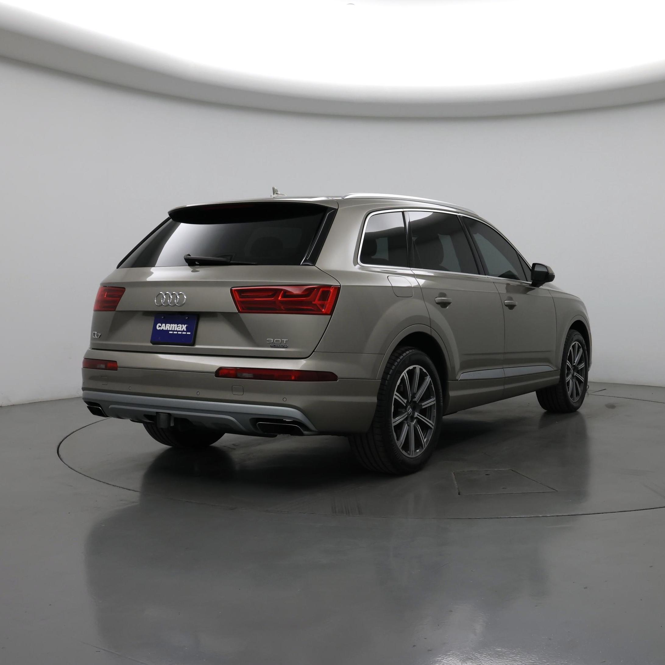 Thumbnail: 2017 Audi Q7 - 8