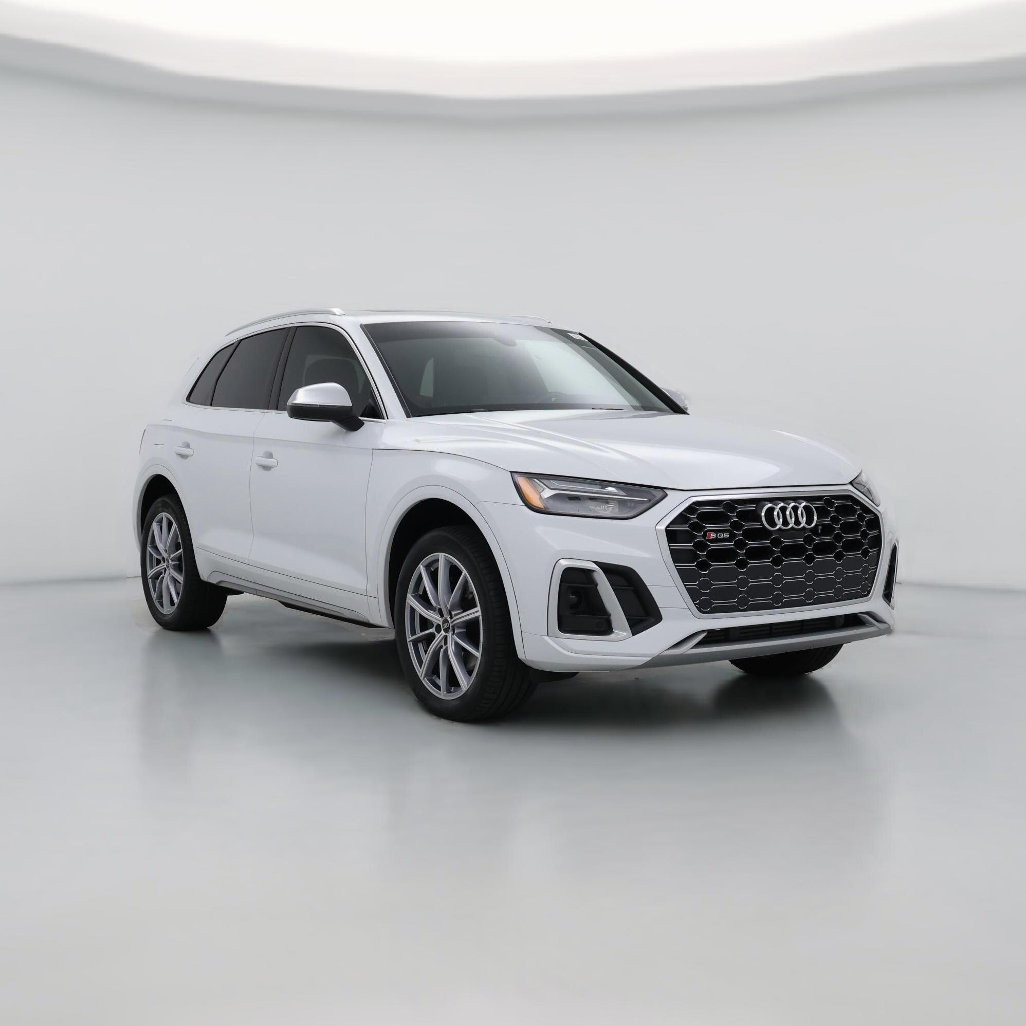 Thumbnail: 2022 Audi SQ5 - 1