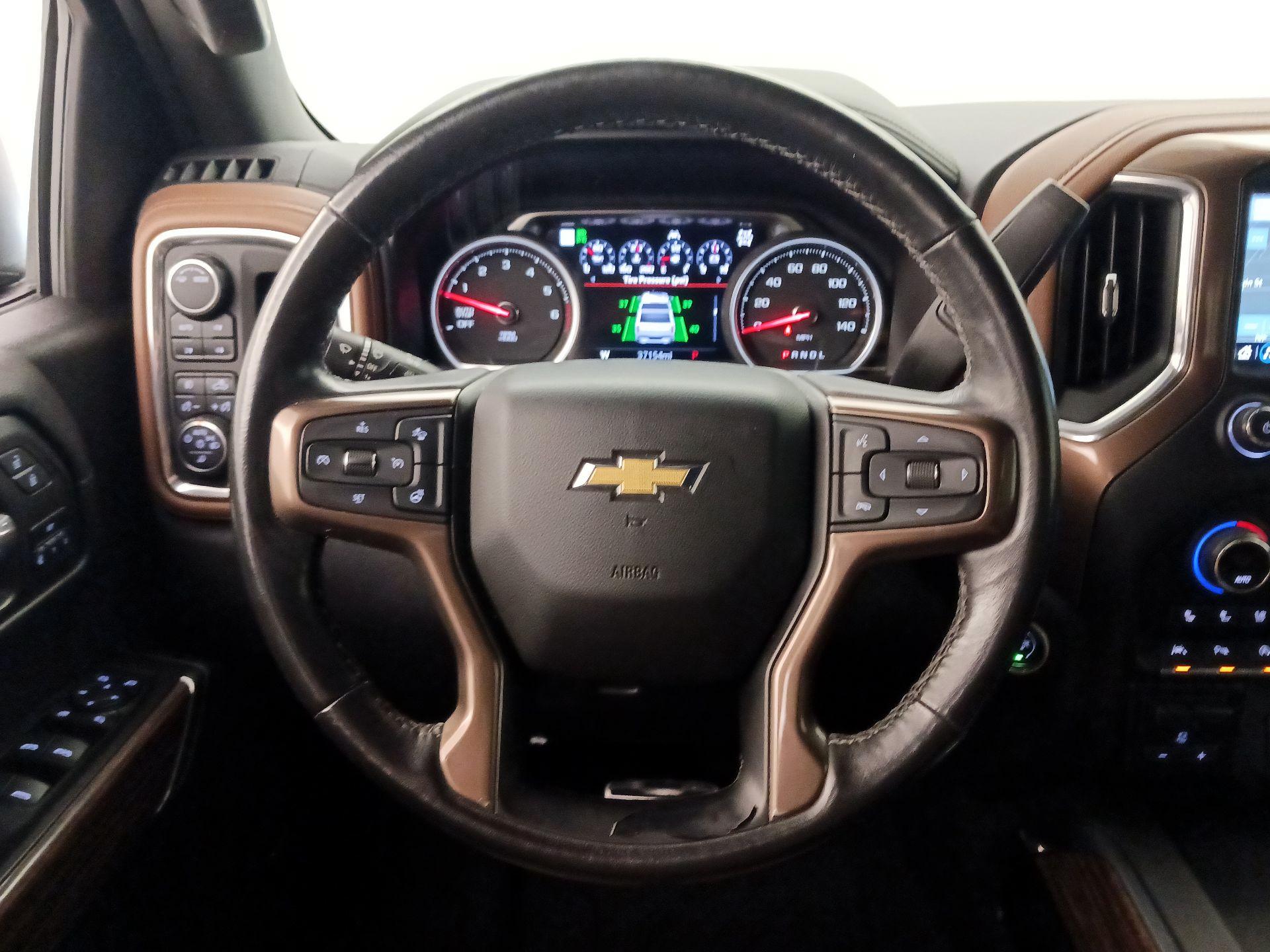 Thumbnail: 2020 Chevrolet Silverado 1500 - 10