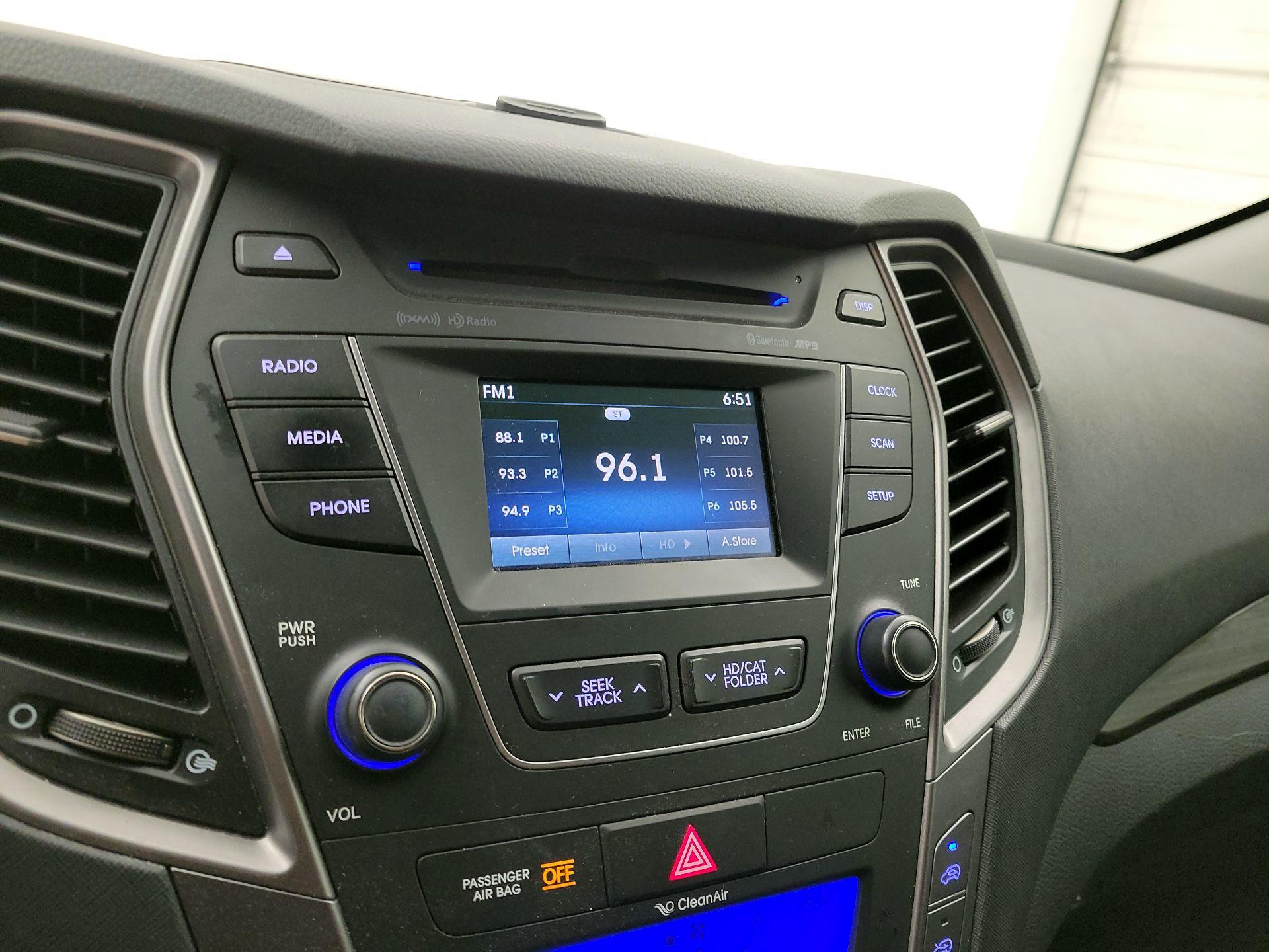 Thumbnail: 2013 Hyundai Santa Fe - 13
