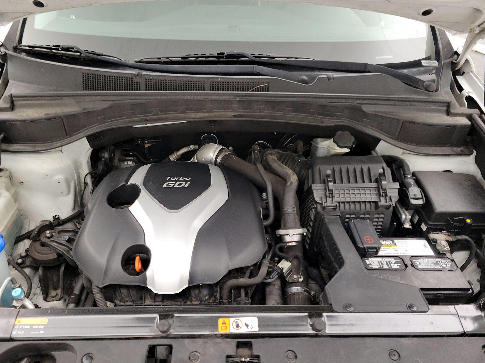 Thumbnail: 2013 Hyundai Santa Fe - 17