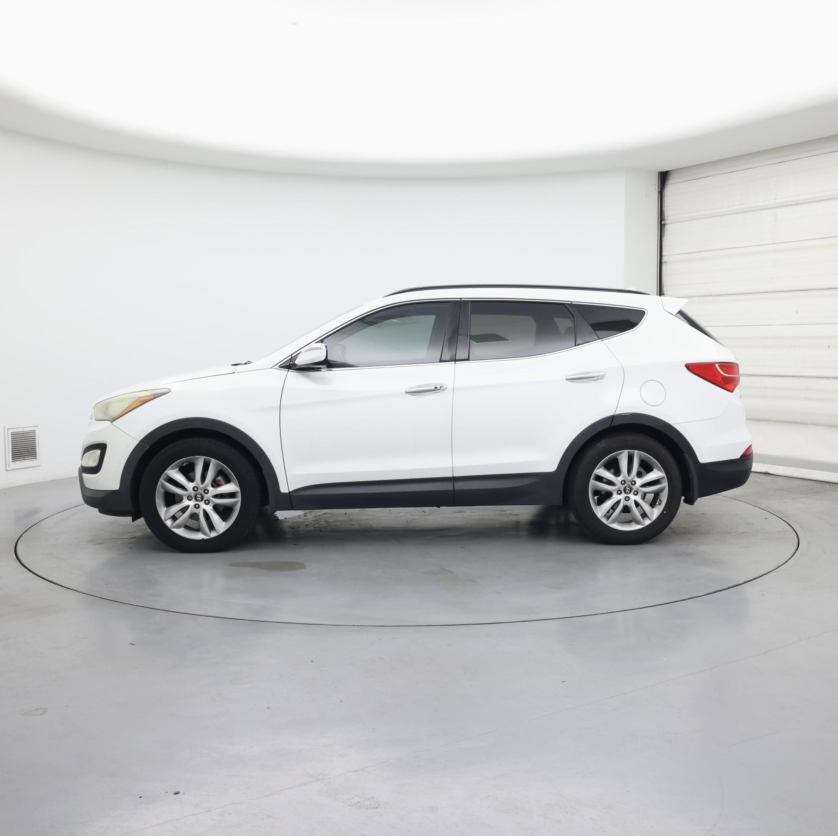 Thumbnail: 2013 Hyundai Santa Fe - 3