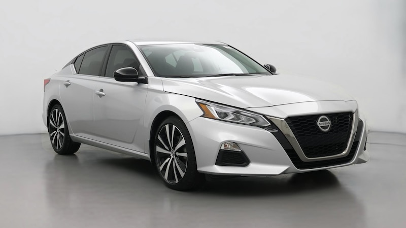 2020 Nissan Altima SR Hero Image