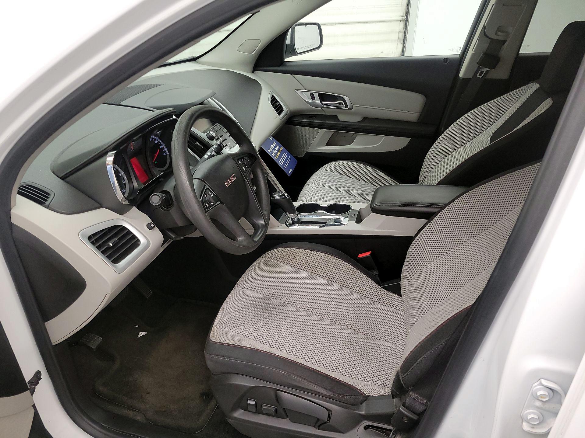 Thumbnail: 2017 GMC Terrain - 11
