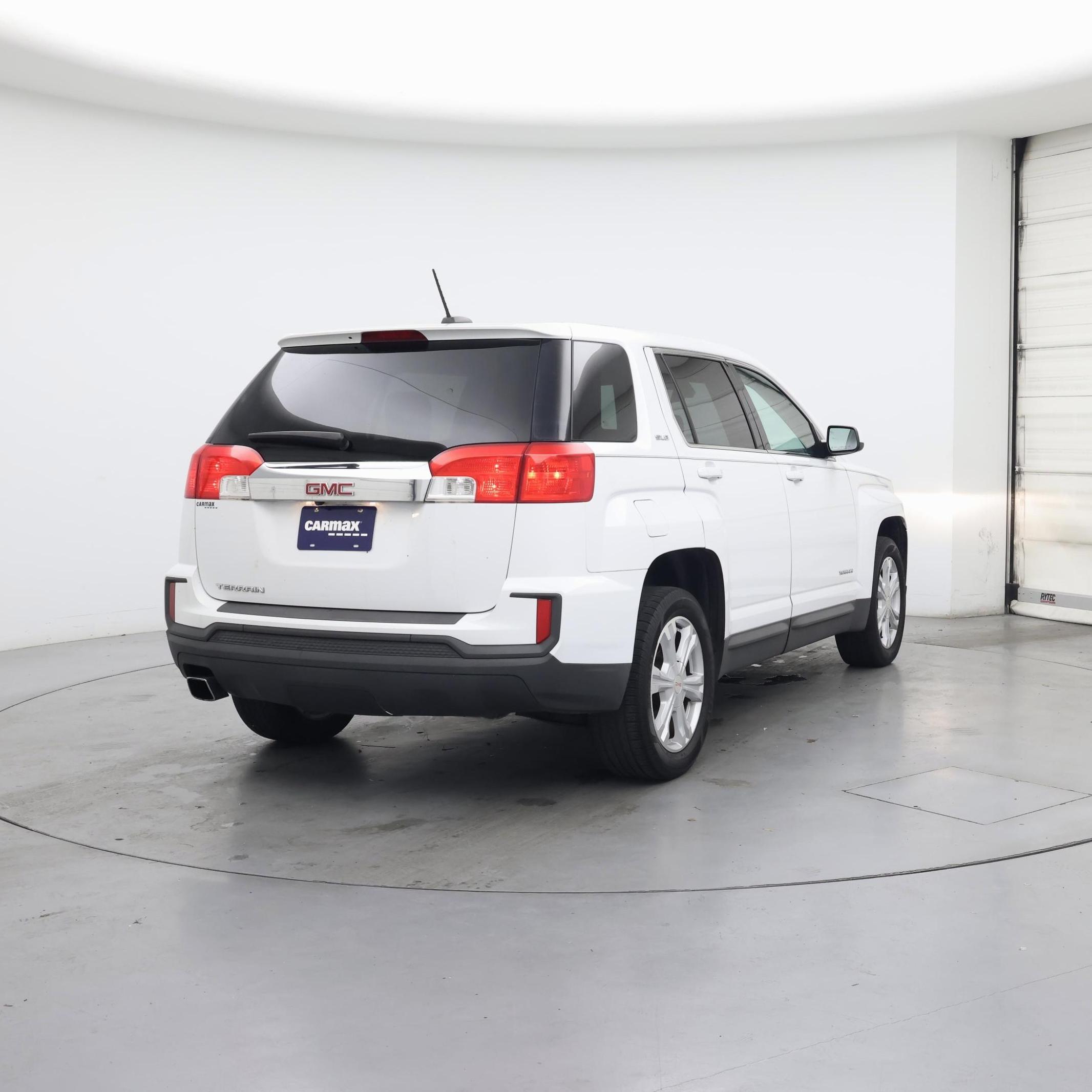 Thumbnail: 2017 GMC Terrain - 8