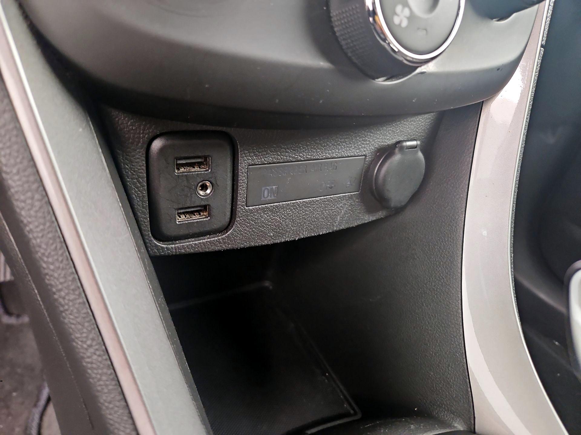 Thumbnail: 2020 Chevrolet Trax - 18