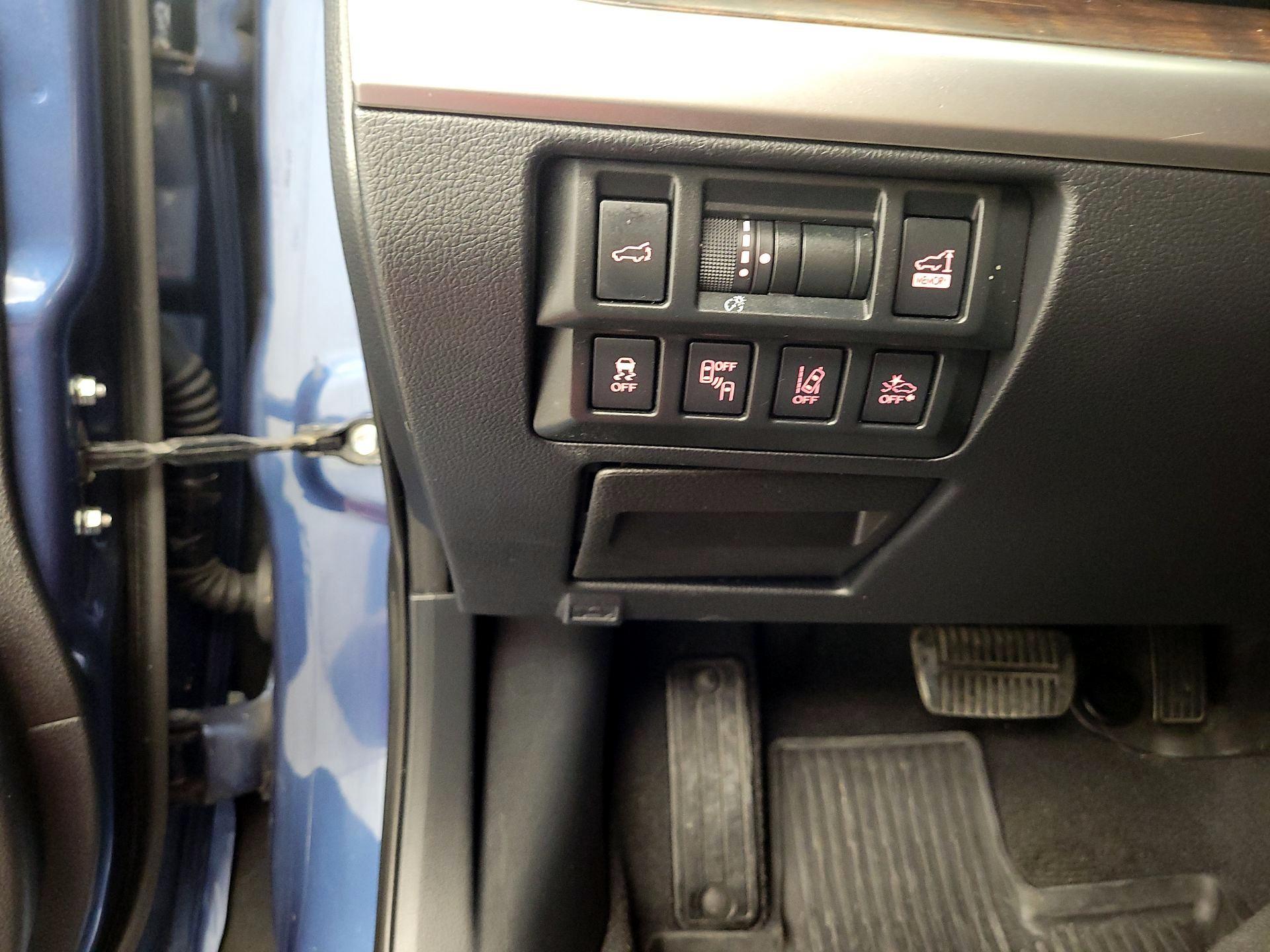 Thumbnail: 2019 Subaru Outback - 13