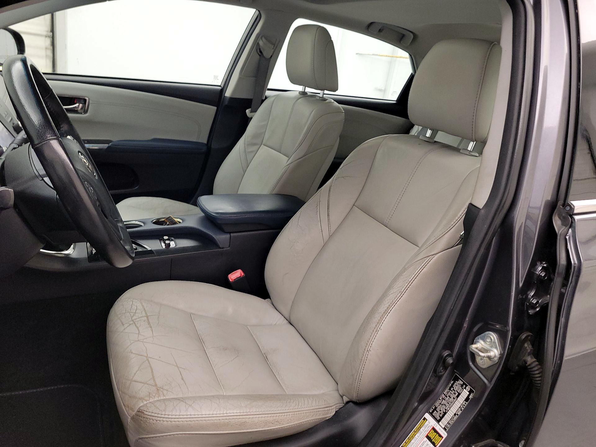 Thumbnail: 2013 Toyota Avalon - 11