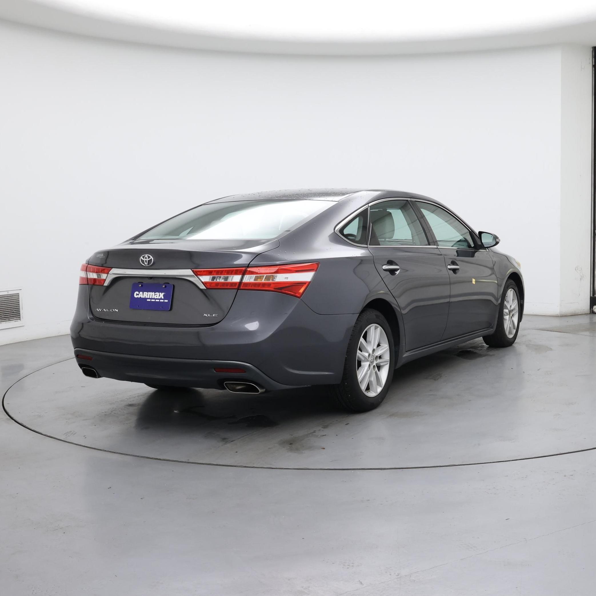 Thumbnail: 2013 Toyota Avalon - 8