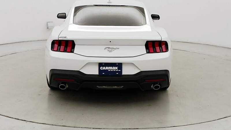 2024 Ford Mustang  6