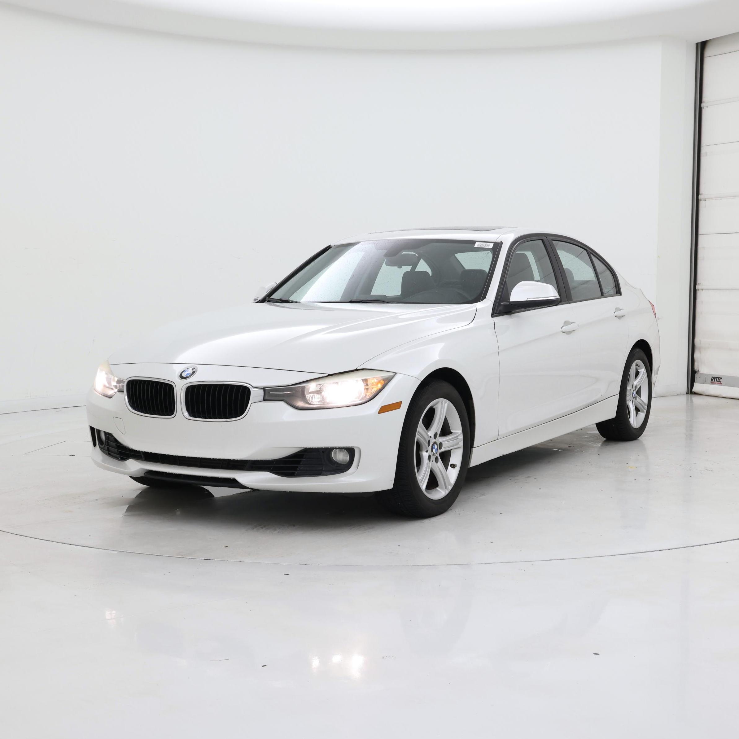 Thumbnail: 2014 BMW 3 Series - 4