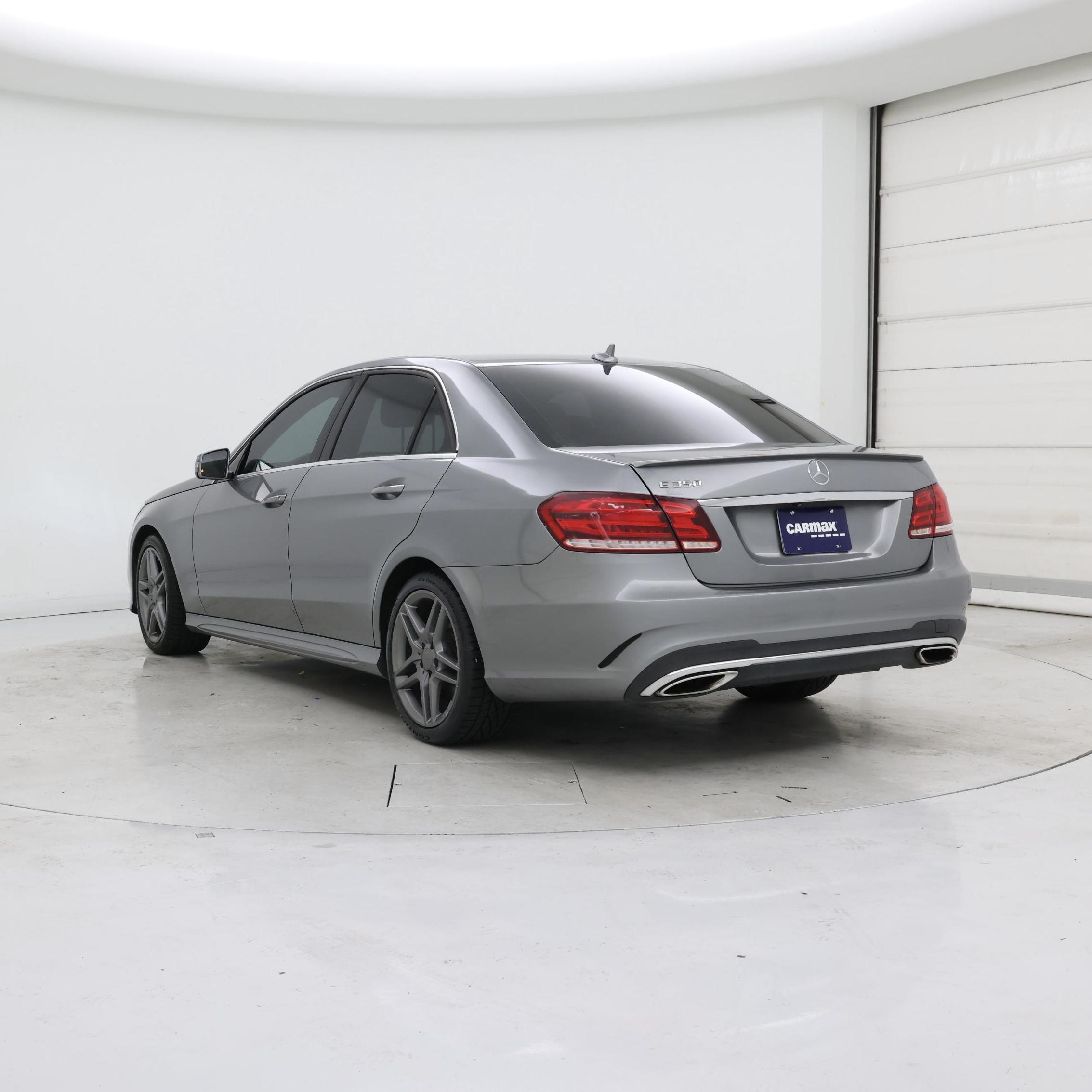 Thumbnail: 2014 Mercedes-Benz E-Class - 2