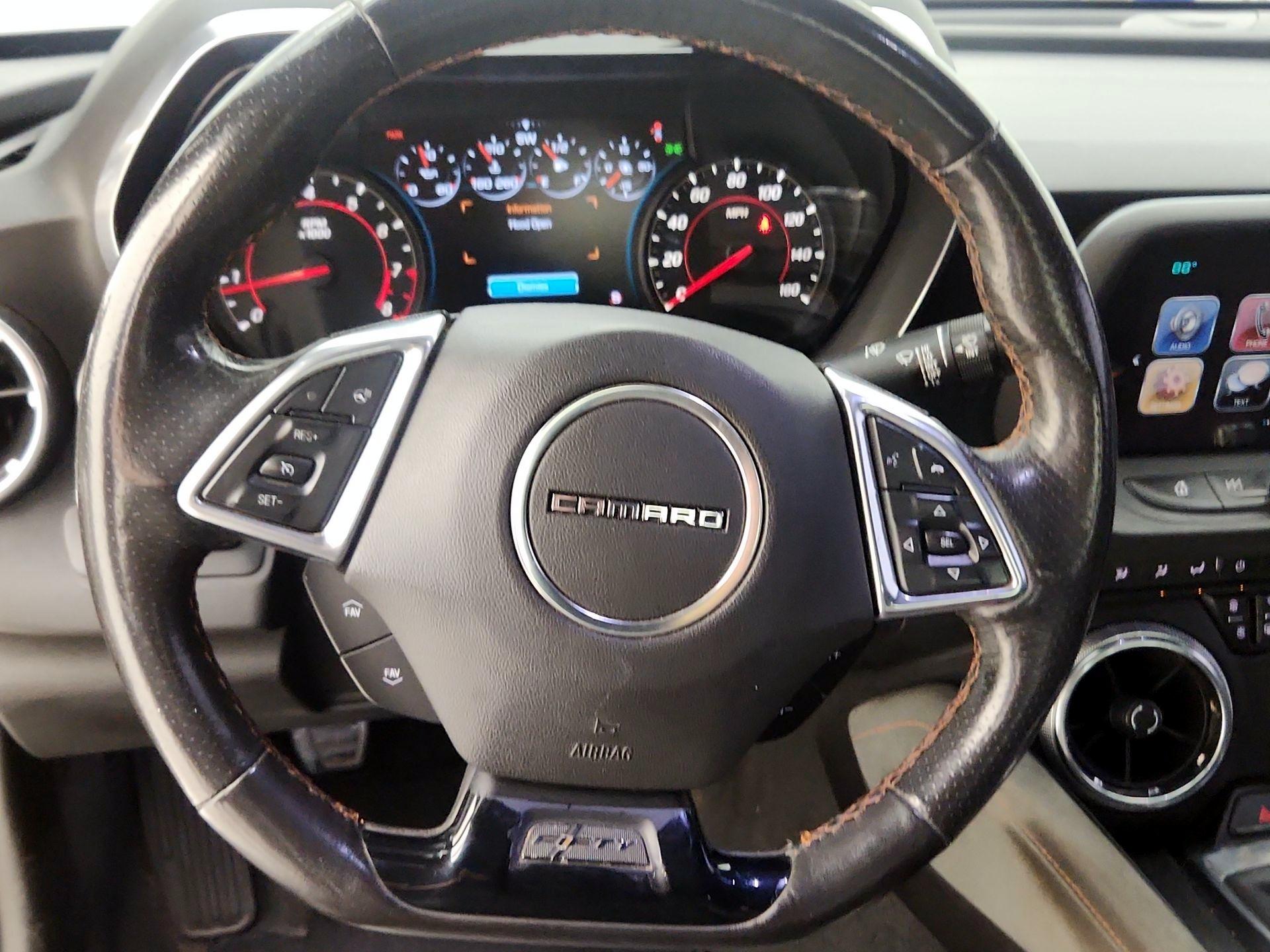 Thumbnail: 2017 Chevrolet Camaro - 10
