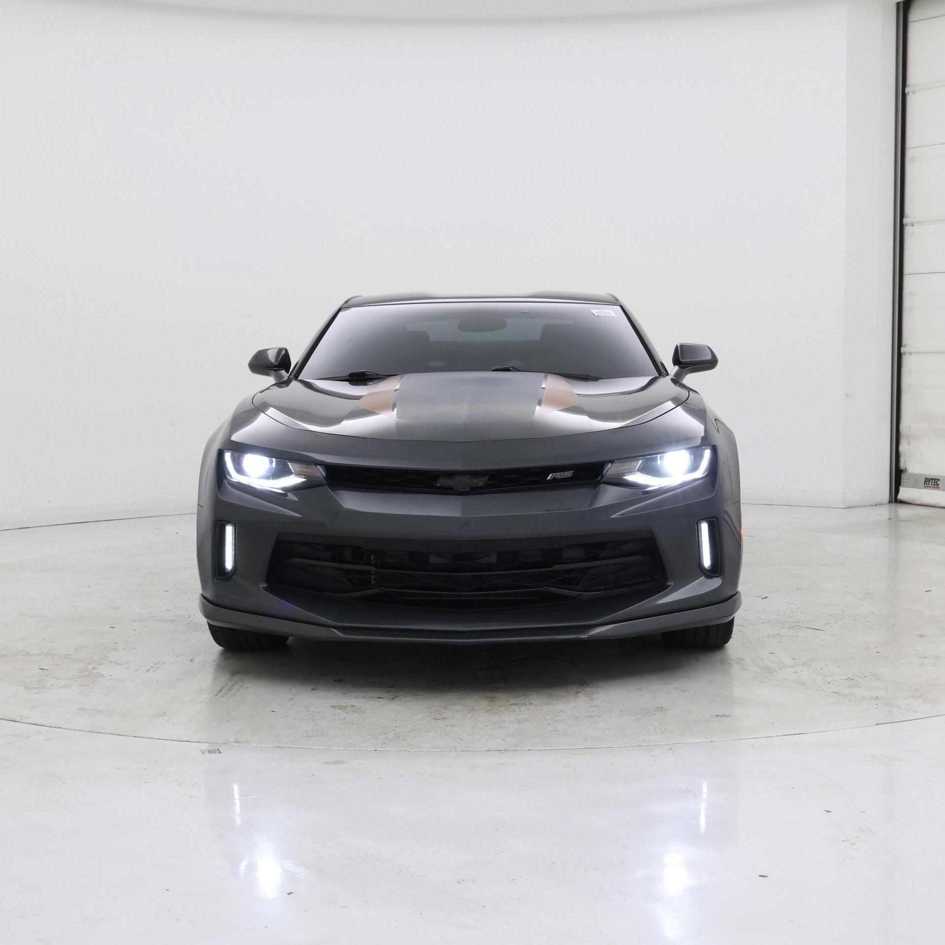 Thumbnail: 2017 Chevrolet Camaro - 5