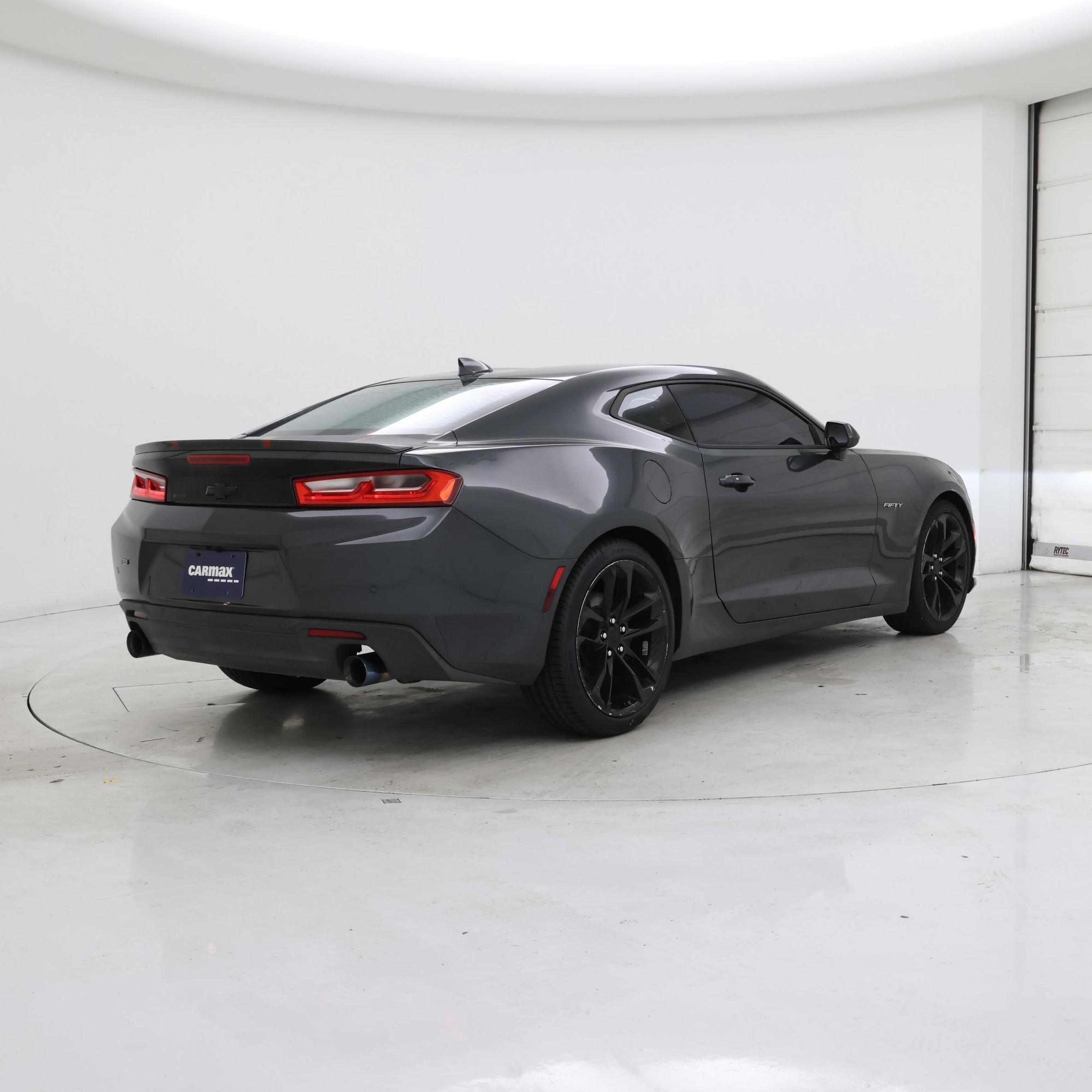 Thumbnail: 2017 Chevrolet Camaro - 8