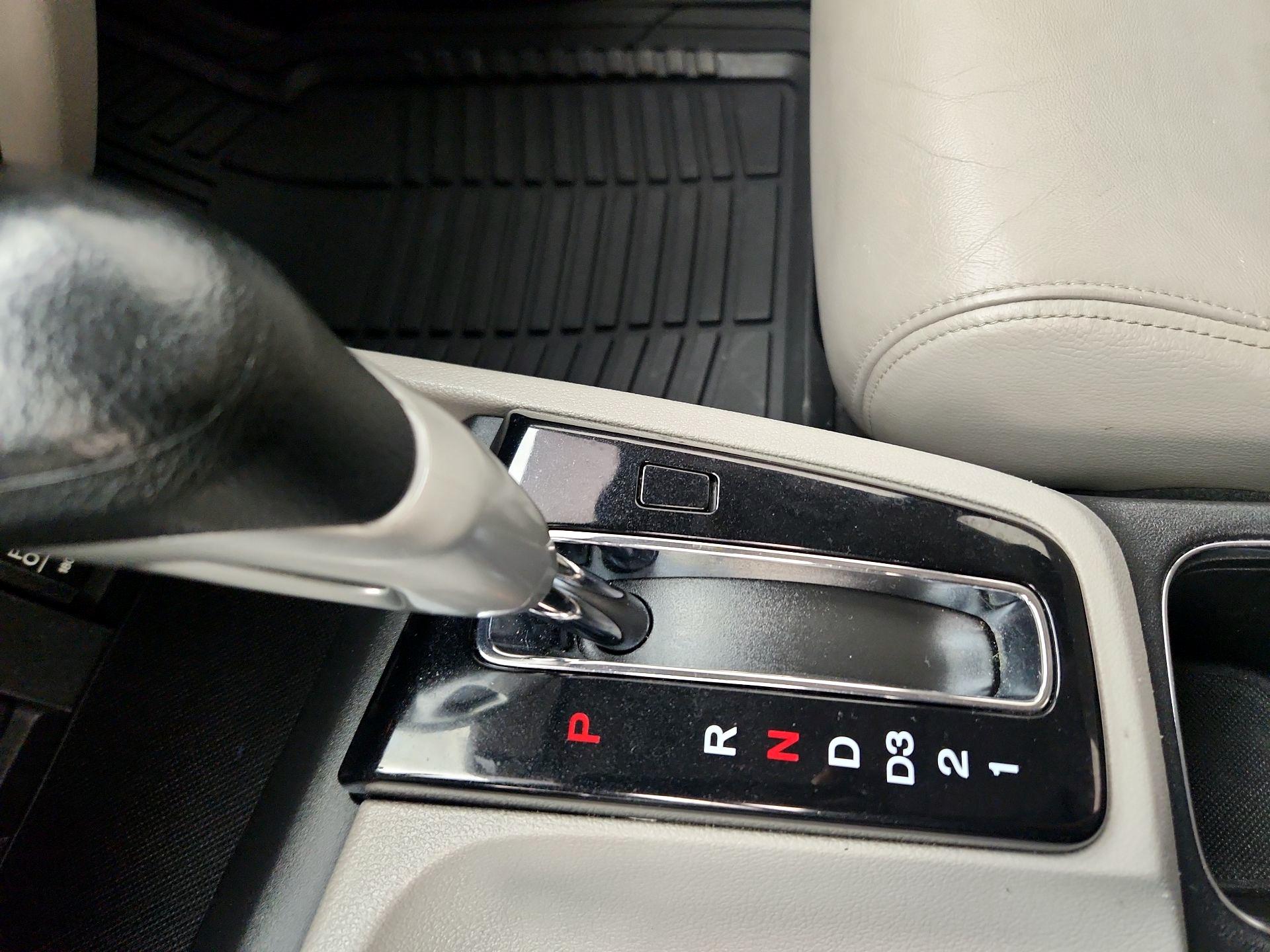Thumbnail: 2013 Honda Civic - 17
