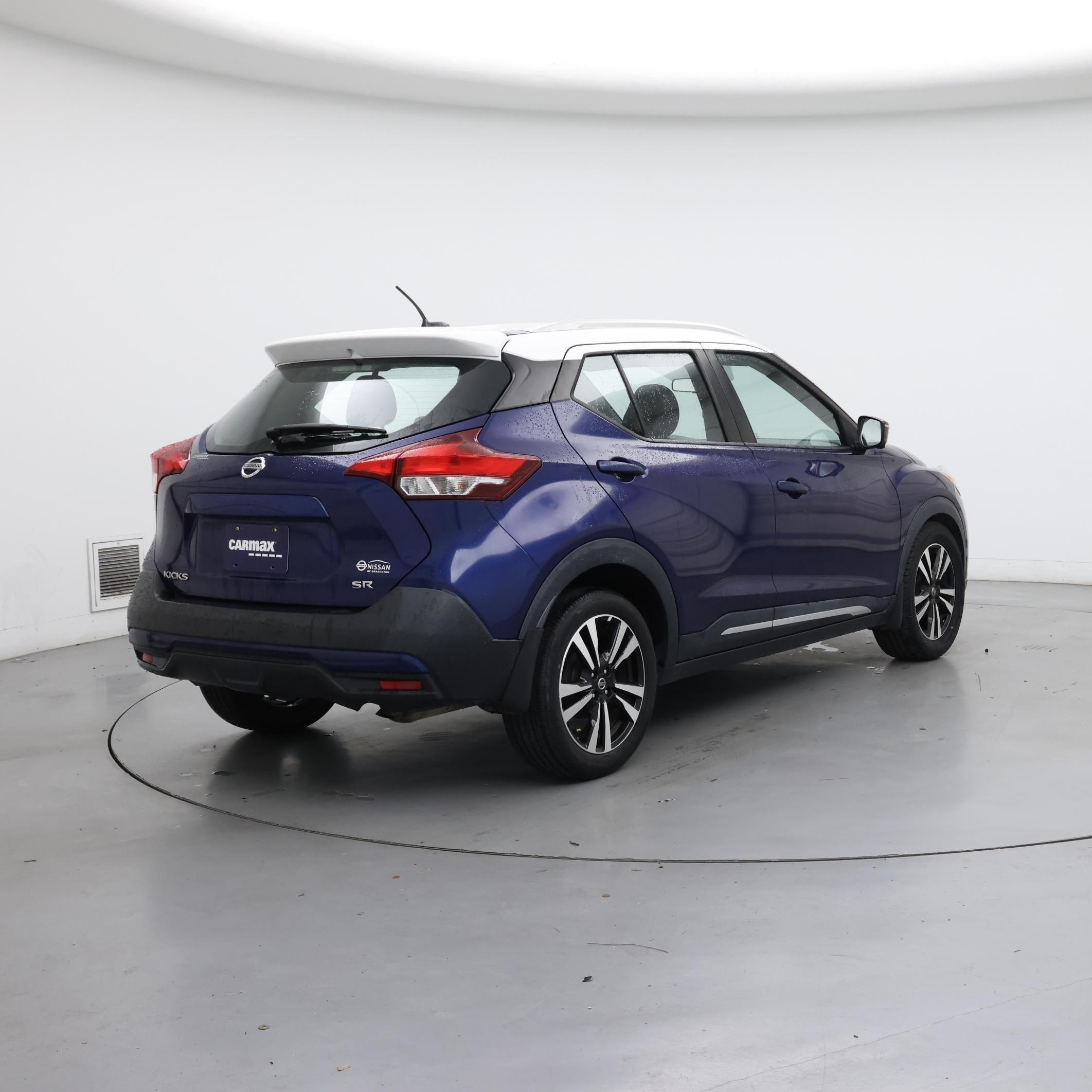 Thumbnail: 2019 Nissan Kicks - 8