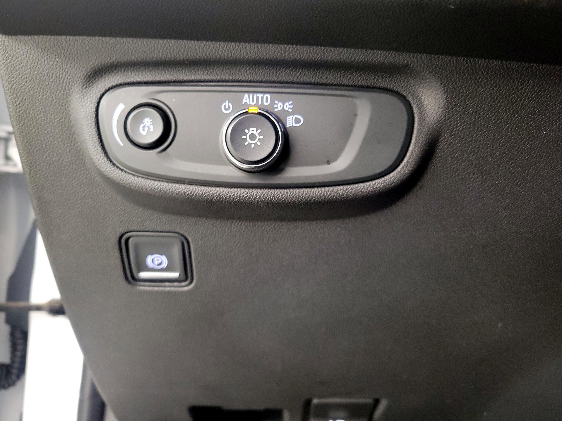 Thumbnail: 2022 GMC Terrain - 13
