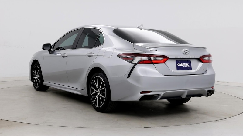 2024 Toyota Camry SE 2