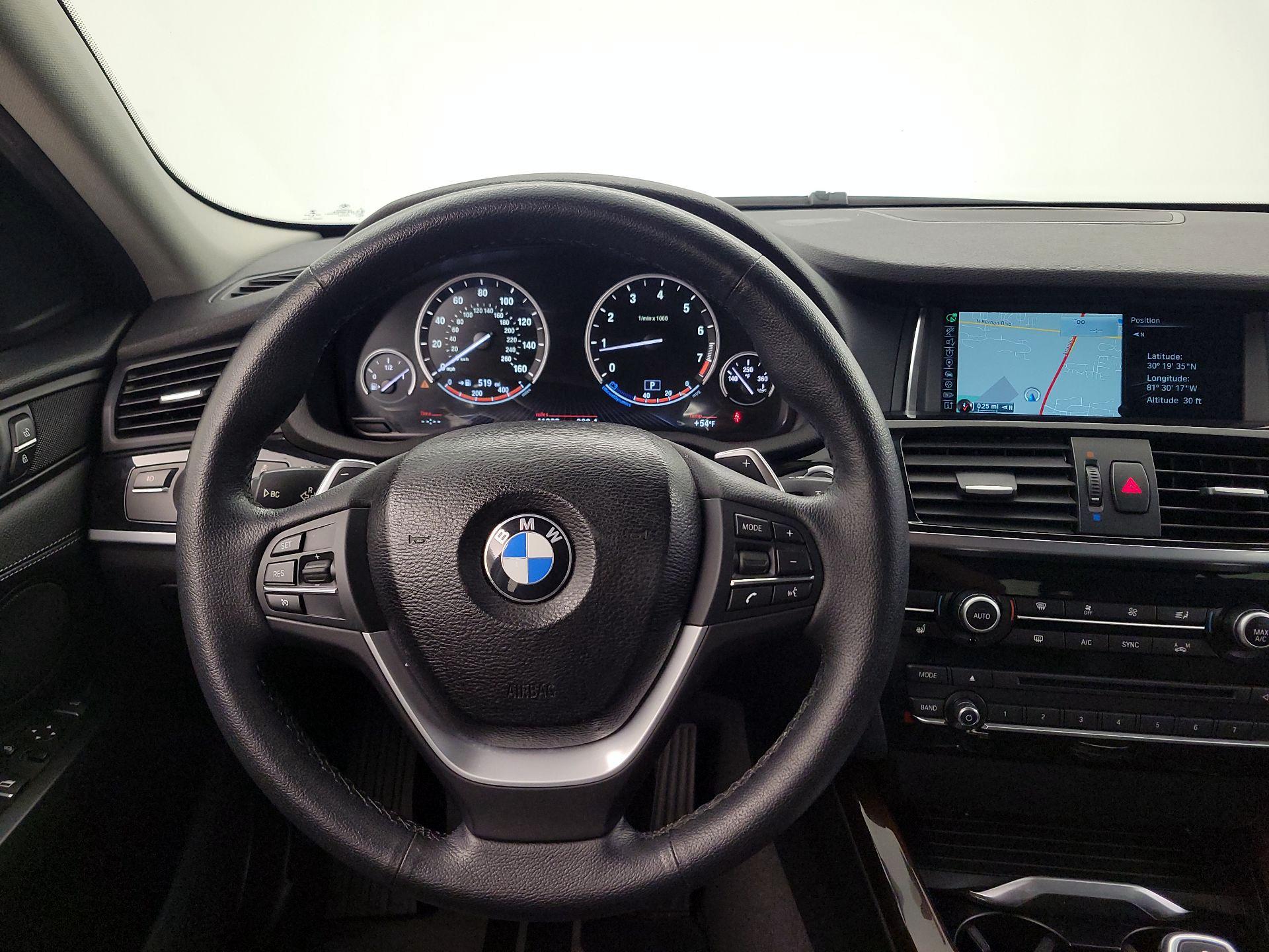 Thumbnail: 2016 BMW X4 - 10