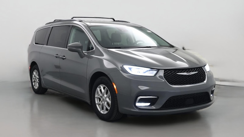 2022 Chrysler Pacifica Touring L Hero Image