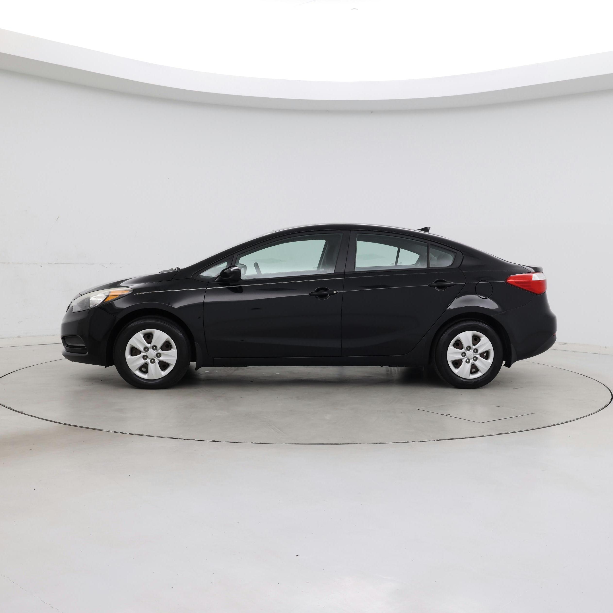Thumbnail: 2015 Kia Forte - 3