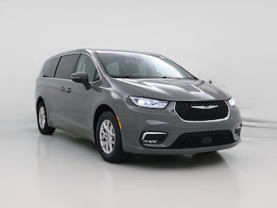 2023 Chrysler Pacifica Touring L -
                Warner Robins, GA