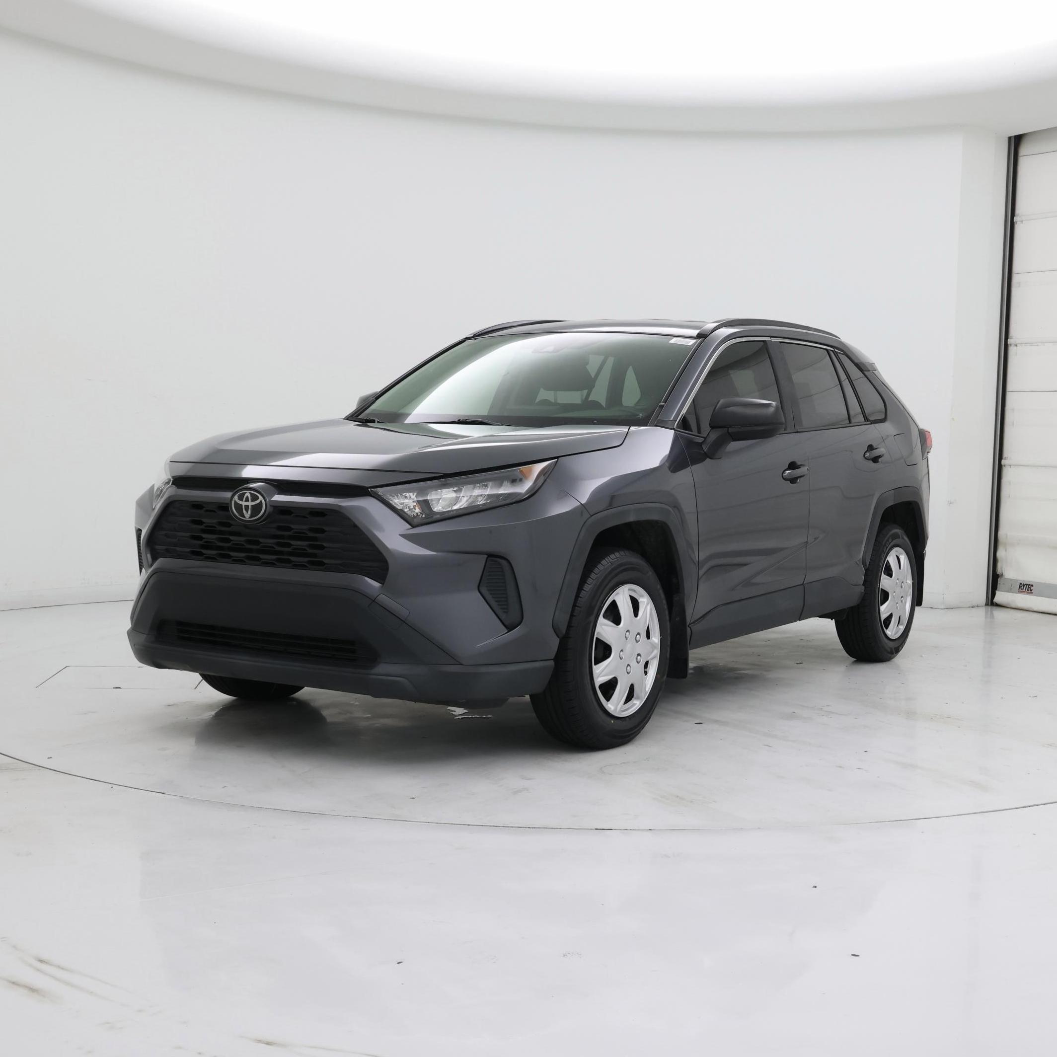 Thumbnail: 2019 Toyota RAV4 - 4
