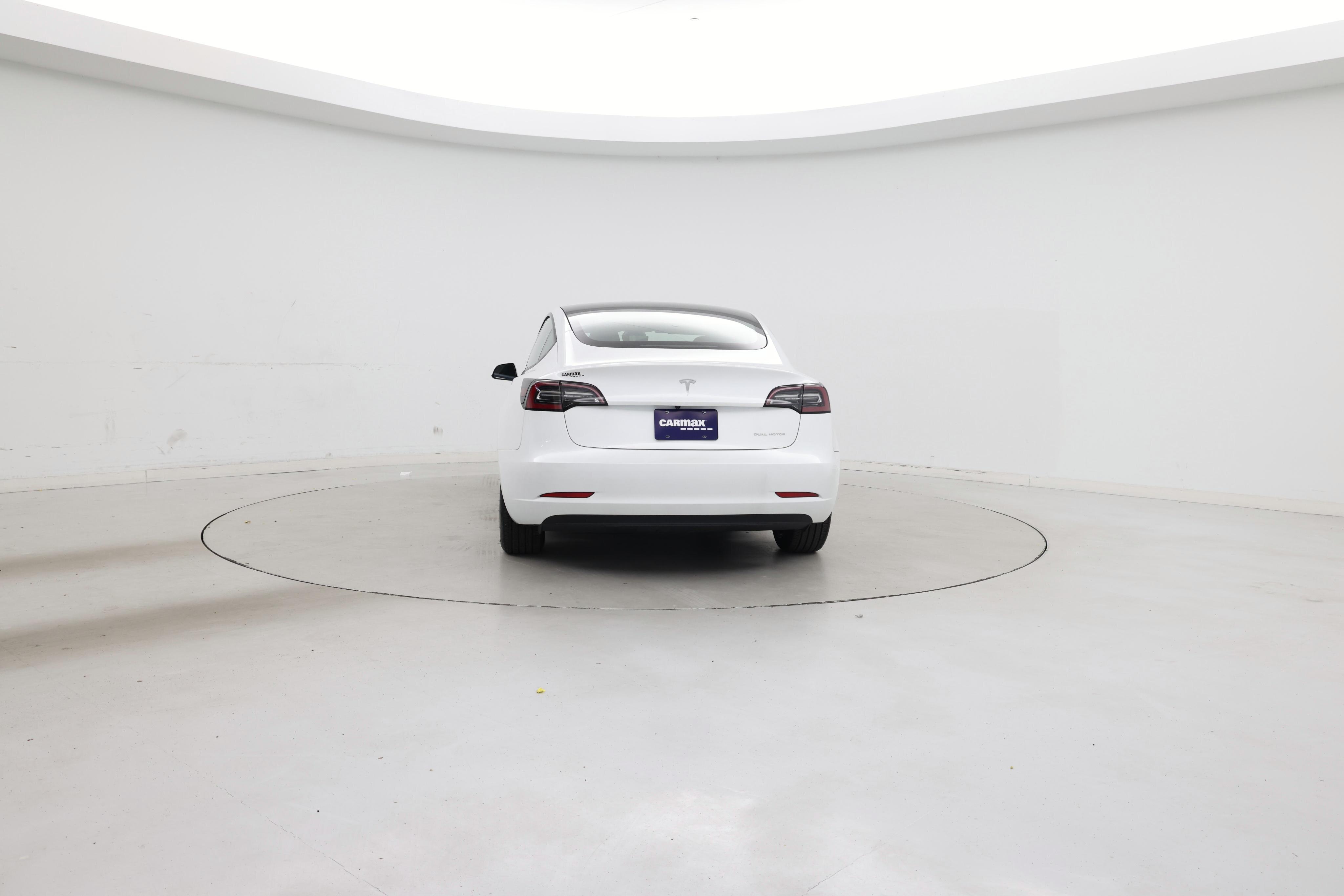 Thumbnail: 2023 Tesla Model 3 - 6