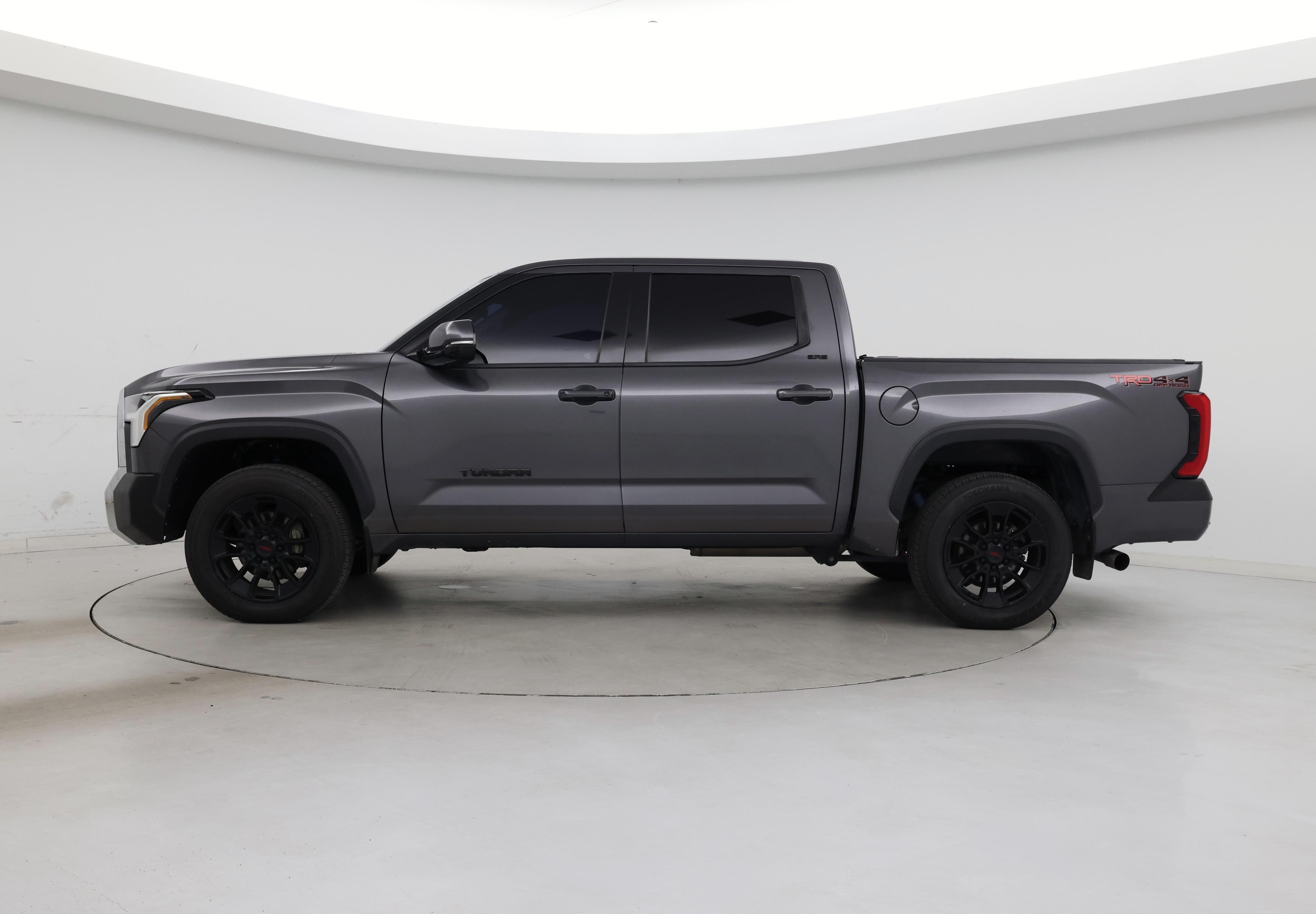 Thumbnail: 2022 Toyota Tundra - 3