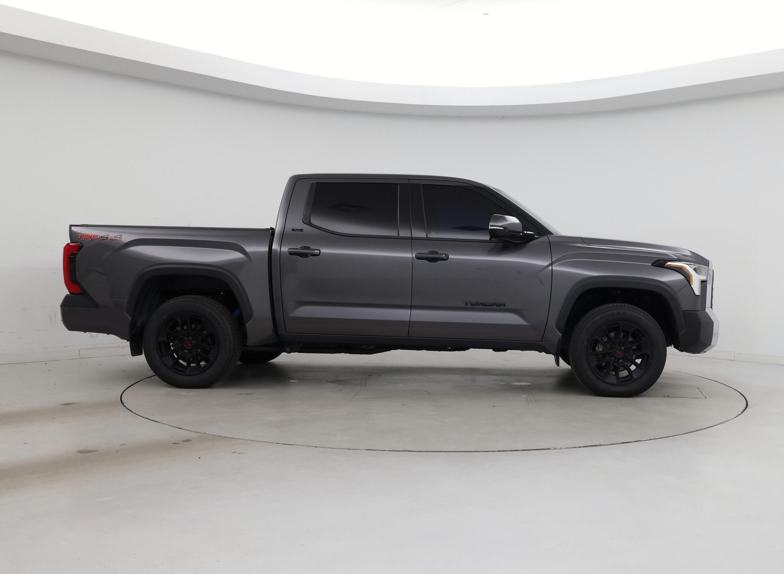 Thumbnail: 2022 Toyota Tundra - 7