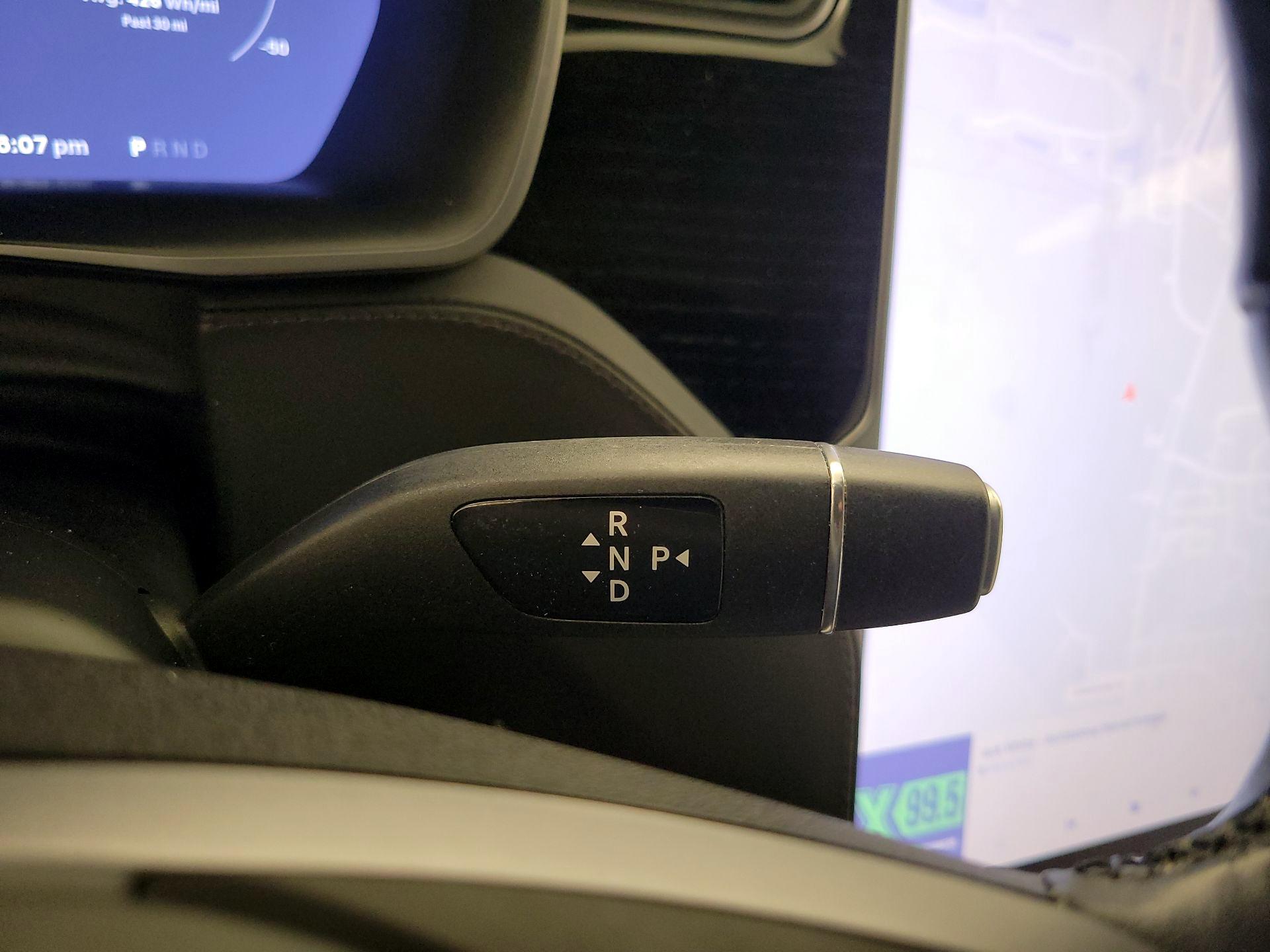 Thumbnail: 2021 Tesla Model S - 16