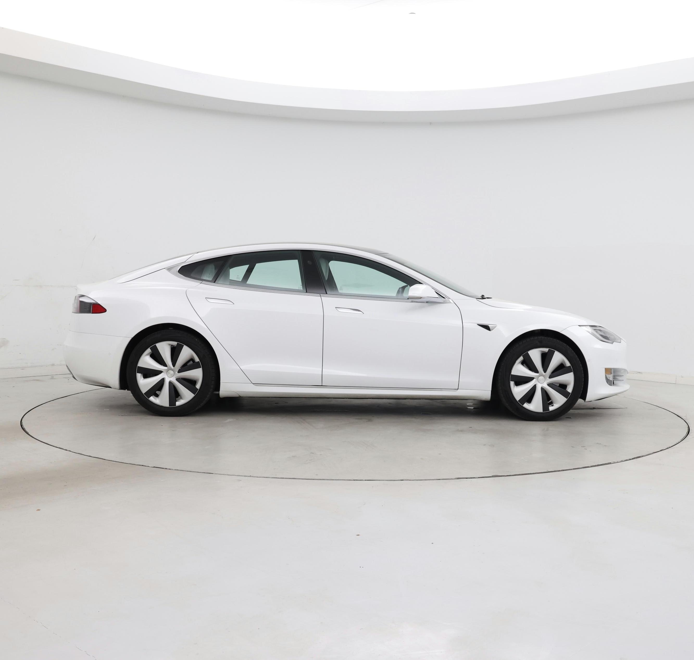 Thumbnail: 2021 Tesla Model S - 7