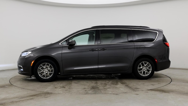 2021 Chrysler Pacifica Touring 3