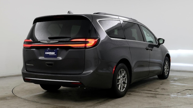 2021 Chrysler Pacifica Touring 8